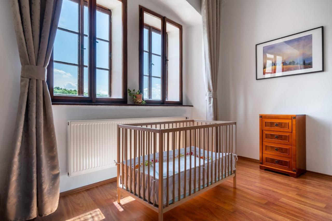Starý farhof Lägenhet Kutná Hora Exteriör bild