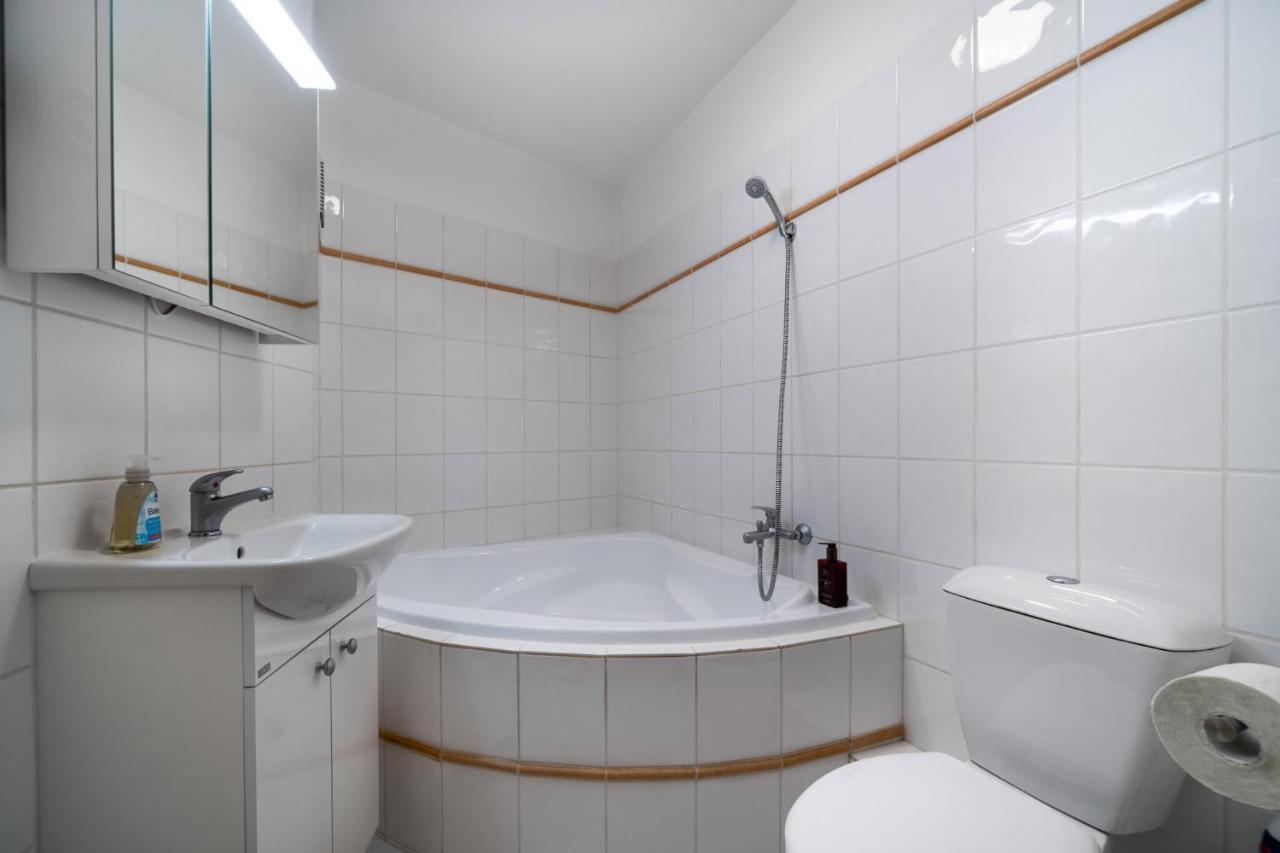 Starý farhof Lägenhet Kutná Hora Exteriör bild