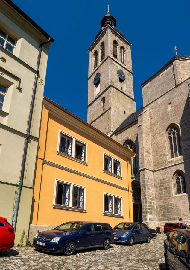 Starý farhof Lägenhet Kutná Hora Exteriör bild